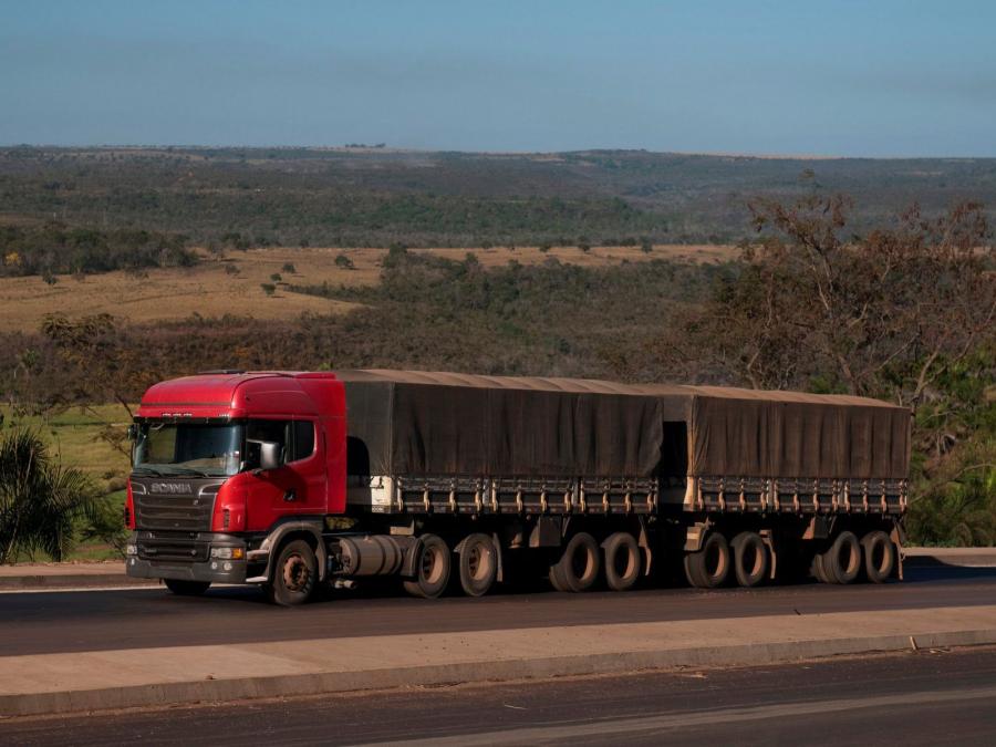  Scania R560 6x4 Highline 2009 года  (фото 6 из 8)